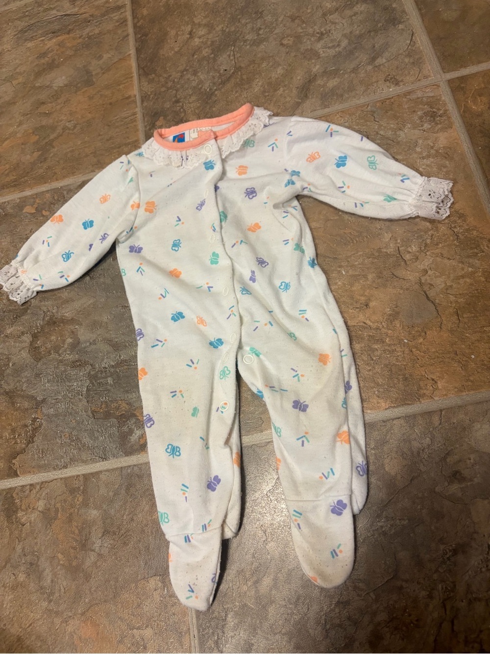 Vintage Carter’s Baby One-Piece Footed Sleepwear with Multicolor Butterflies NB